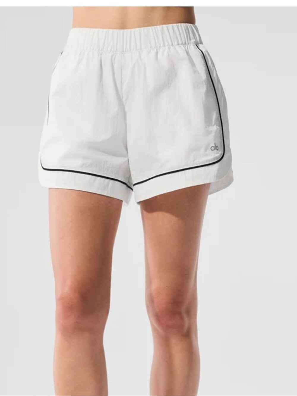 ALO Yoga The Motivate Track Short